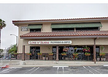 Huntington Beach Florists Love N' Bloom Flower Shop