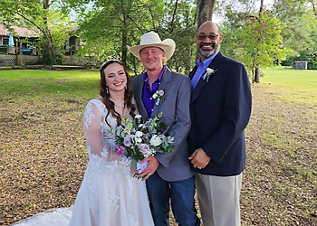 Houston Wedding Officiants Love the One You're With