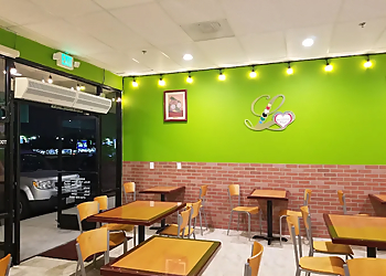 Loving Hut Vegan Banh Mi - Huntington Beach, CA Vegetarian Restaurants - Restaurant Interior Image