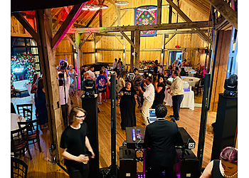 Pittsburgh Djs Loyalty Weddings & Events
