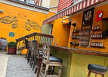 Luca Bistro - Cincinnati, OH French Restaurants - Outdoor Sitting