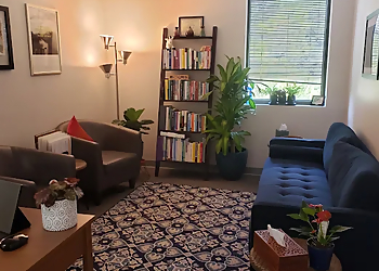 Luciana C. Silva, PhD, LMFT - SOUTHEAST SYSTEMIC THERAPY AND CONSULTING - Birmingham, AL Marriage Counselors - Interior Image