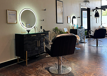 Lucid Room - Spokane, WA Hair Salons - Salon Interior Image