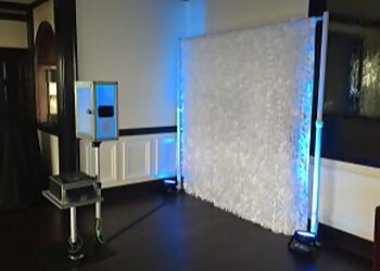 Fort Wayne Photo Booth Companies Lucktech Photobooths