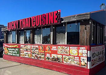 Lucky Thai Cuisine - Ventura, CA Thai Restaurants - Restaurant Exterior Image