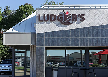Tulsa Cakes Ludger's Bavarian Cakery