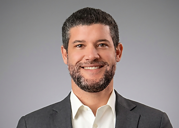 Luis C. Grau, M.D - GRAU ORTHOPAEDICS Luis C. Grau, M.D - Paterson, NJ Orthopedics - Doctor Portrait Image