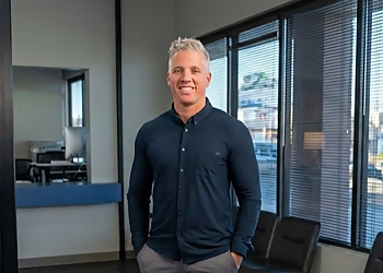 Luke Van Kirk, DO - COMMAND FAMILY MEDICINE Luke Van Kirk, DO - Springfield, MO Primary Care Physicians - Doctor Portrait Image