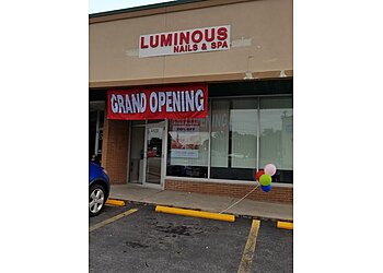 Syracuse Nail Salons Luminous Nails & Spa