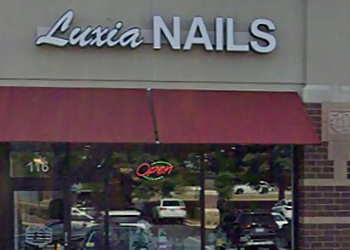 Naperville Nail Salons Luxia Nails and Spa