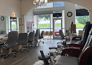 Luxury Nails - Garland, TX Nail Salons - Salon Interior Image
