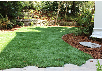 Simi Valley Lawn Care Services Lyle Lavietes Landscape Contractor, Inc.