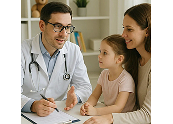 Lyndon Senar, MD Bakersfield Pediatricians image 1