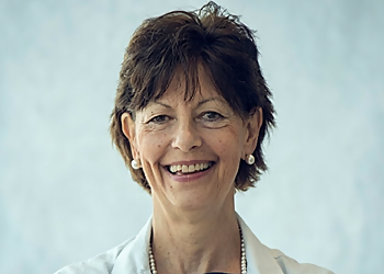 Lynn M. Schuchter, MD - ABRAMSON CANCER CENTER Lynn M. Schuchter, MD - Philadelphia, PA Oncologists - Doctor Portrait Image