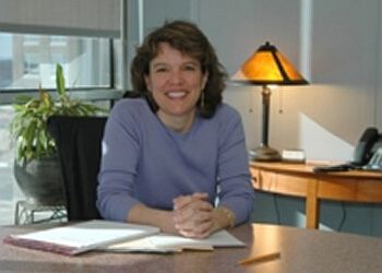 Lynne Holton - HOLTON LAW FIRM Winston Salem Real Estate Lawyers