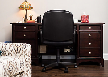 Carrollton Psychologists Lynne M. Lutz, Psy.D., RN