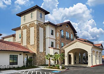 Lynridge of San Antonio Assisted Living & Memory Care San Antonio Assisted Living Facilities image 1