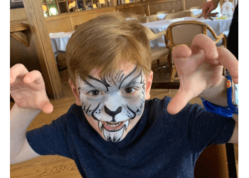 MIDWEST FUN FACTORY, INC. Aurora Face Painting