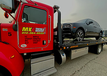 Milwaukee Towing Companies MKE Towing & Recovery 24/7