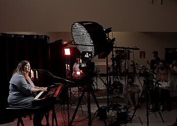 Vancouver Videographers MMM Productions LLC