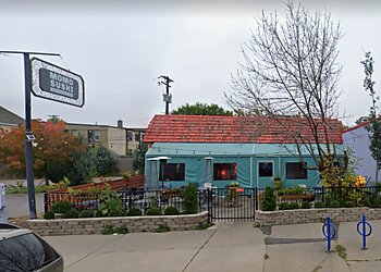 Minneapolis Sushi MOMO Sushi