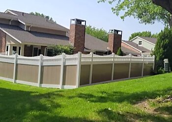 Lincoln Fencing Contractors M&R Fencing