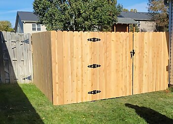 Lincoln Fencing Contractors M&R Fencing