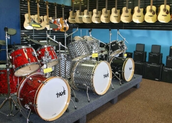 Music World - Grand Prairie, TX Music Schools - Equipment Image
