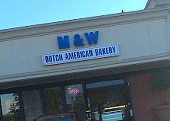 Stockton Cakes M & W Dutch American Bakery