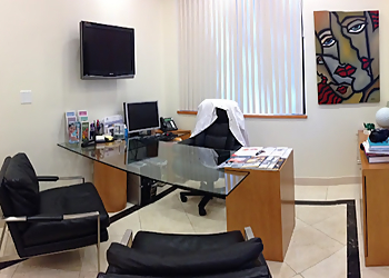 Rancho Cucamonga Plastic Surgeon Maan Kattash, MD, FACS