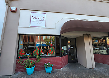 Santa Rosa Sandwich Shops Mac’s Deli & Cafe