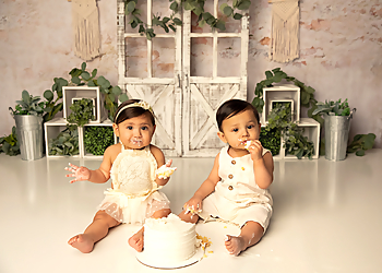 Madison Grey Photography Madison Grey Photography - Peoria, AZ Portrait Photographers - Portrait