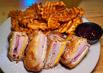 Beaumont Sports Bars Madison's