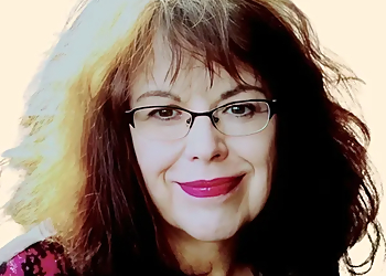 Maggee Hellmann, PsyD, LCP - LIFESTANCE THERAPISTS & PSYCHIATRISTS CHELMSFORD Maggee Hellmann, PsyD, LCP - Lowell, MA Psychologists - Doctor Portrait Image