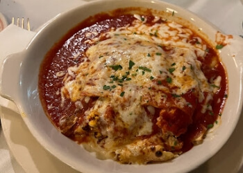 Maggiano's Little Italy Cincinnati Italian Restaurants