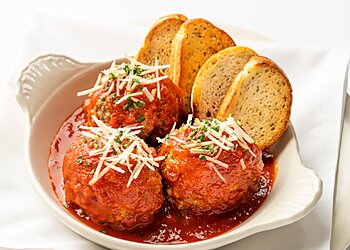 Maggiano's Little Italy Chicago Chicago Italian Restaurants image 1