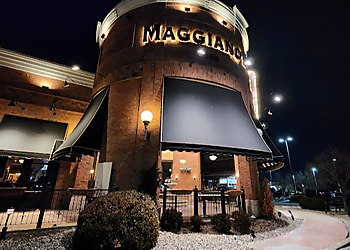 Indianapolis Italian Restaurants Maggiano's Little Italy Indianapolis