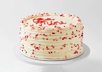 New York Skyline 21st Birthday Cake - Decorated Cake by - CakesDecor