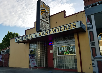 Salem Sports Bars Magoo's Sports Bar