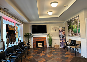 Elgin Dentists Mahairi Amjad, DDS - MAHAIRI DENTAL CENTER