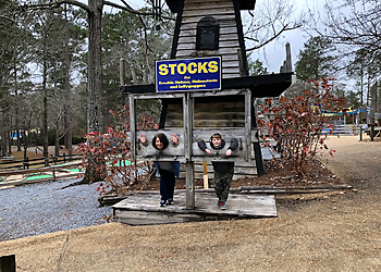 Montgomery Amusement Parks Majestic Caverns