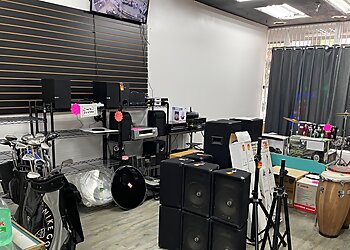 Fresno Pawn Shops Majestic Jewelry & Loan Co.