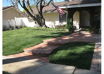 Malibu Canyon Landscape & Maintenance Inc - Simi Valley, CA Lawn Care Services - Commercial Service Image