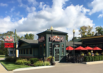 Warren Sports Bars Malone's Tavern