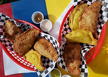 Honolulu Food Trucks Mami's Empanadas