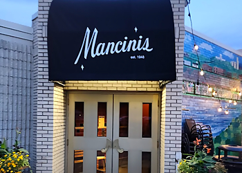 St Paul Steak Houses Mancini’s Char House