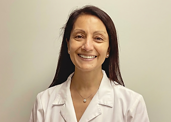 Manisha Thakur, MD - FAMILY MEDICINE WEST Manisha Thakur, MD - Knoxville, TN Primary Care Physicians - Doctor Portrait Image