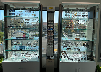 Thousand Oaks Pediatric Optometrists Mann Trinh, OD, FAAO - ALL EYECARE OPTOMETRY