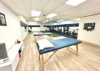 Norfolk Physical Therapists Marc Adams, PT, DPT, Cert. DN, SMTC - MOVEMENT IS MEDICINE PHYSICAL THERAPY AND SPORTS PERFORMANCE