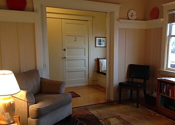 Oakland Therapists Marie Sarte, LCSW